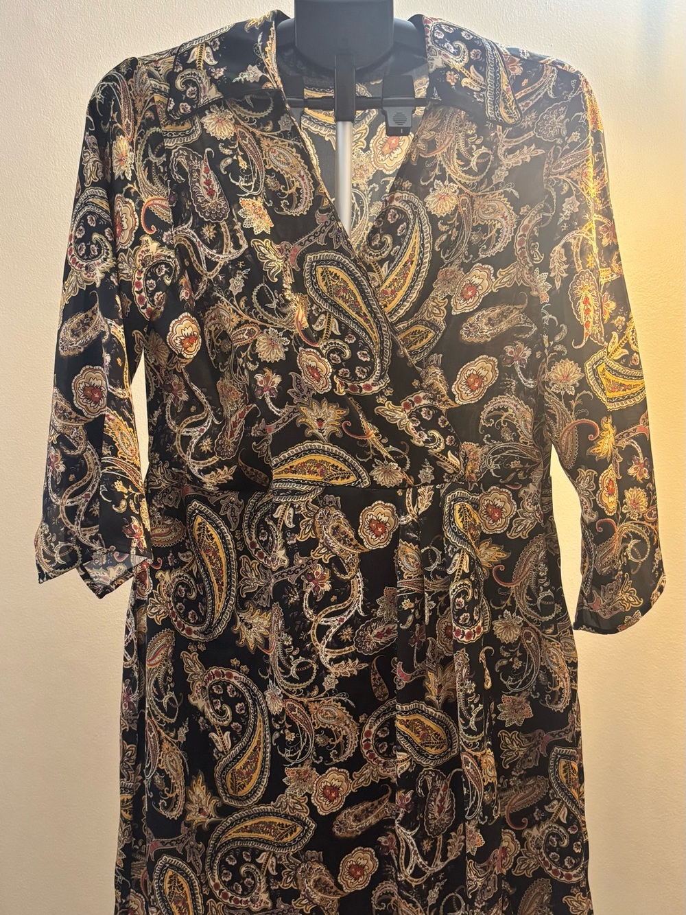 Paisley print wrap style knee-length dress